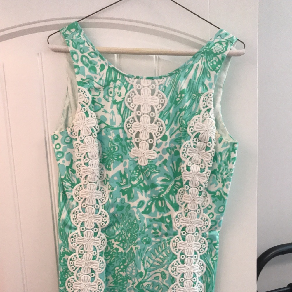 Lilly dress size 6
